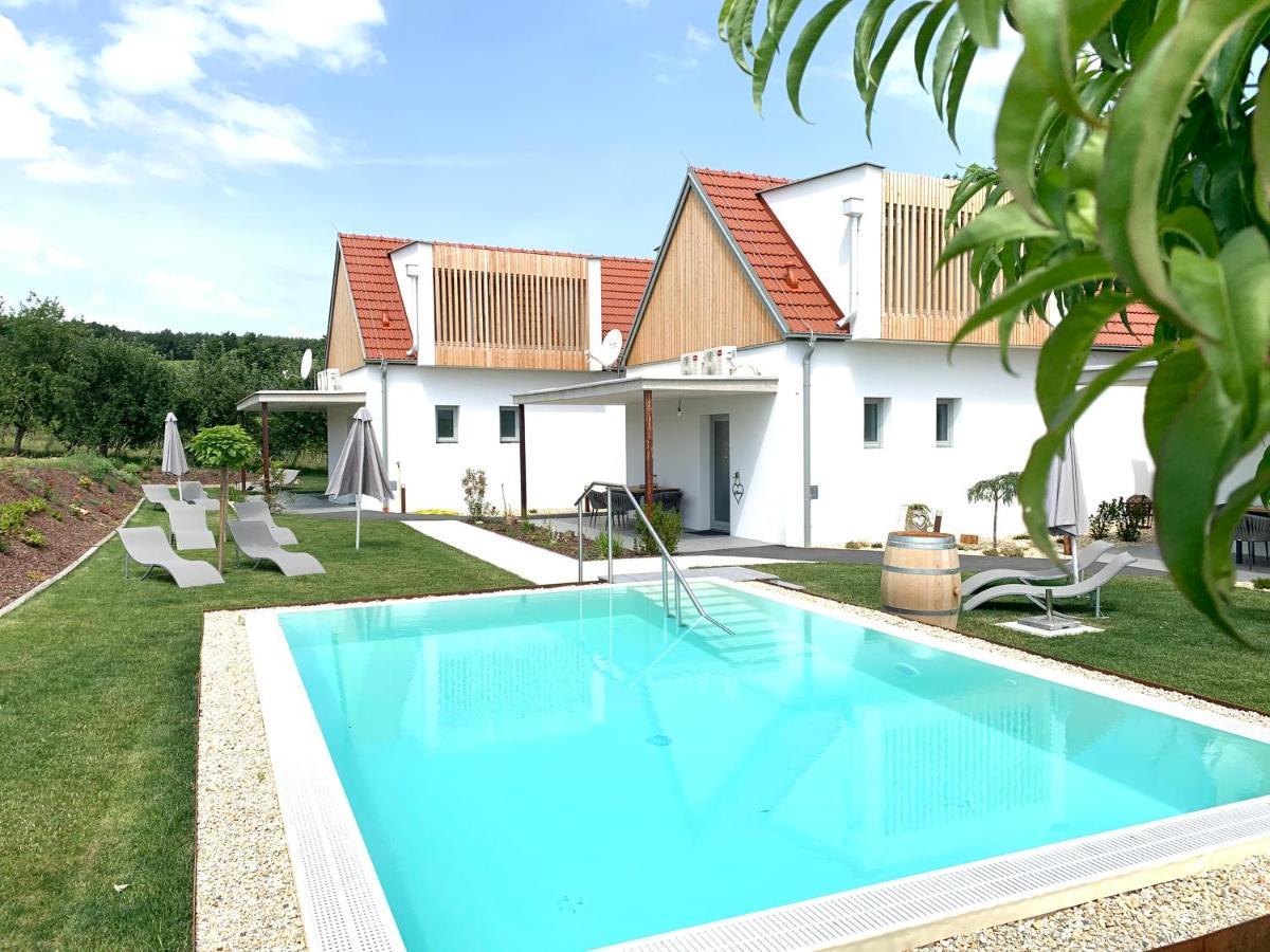 Weinberg Chalets Eisenberg an der Pinka Exteriér fotografie
